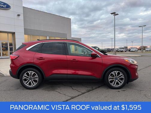 2022 Ford Escape SEL