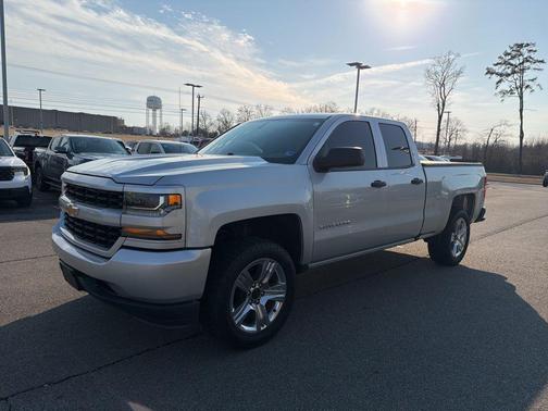 2017 Chevrolet Silverado 1500 Custom