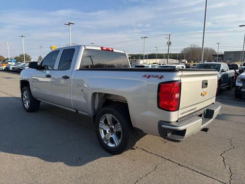 2017 Chevrolet Silverado 1500 Custom