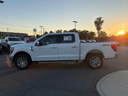 Oxford White 2026 Ford F-150 Lariat