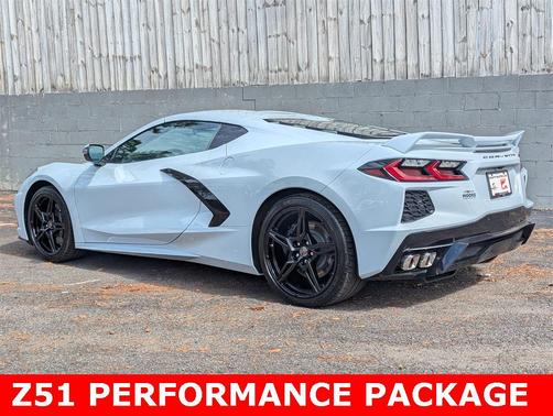 2020 Chevrolet Corvette Stingray w/3LT
