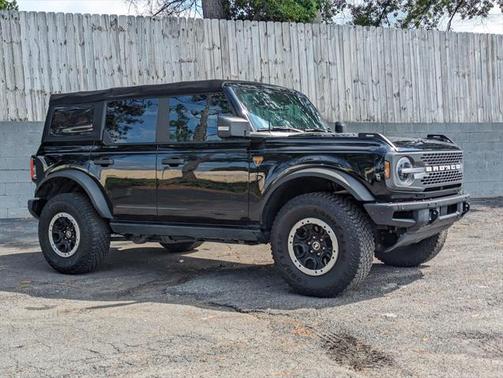2022 Ford Bronco Badlands