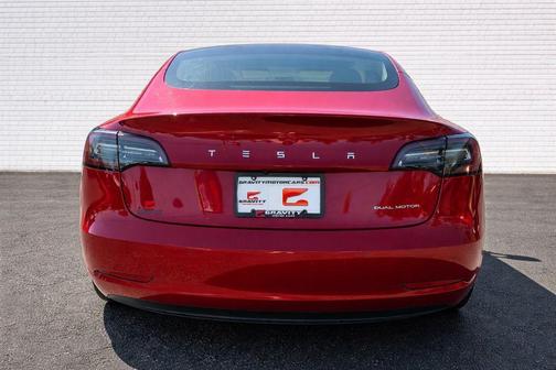 2020 Tesla Model 3 Long Range