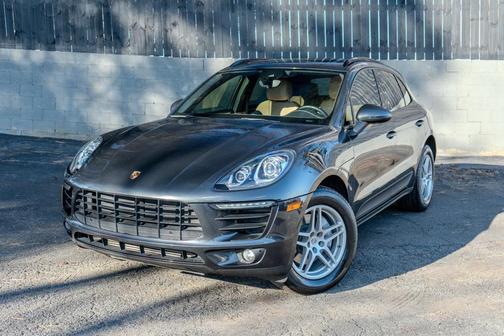 2018 Porsche Macan Base