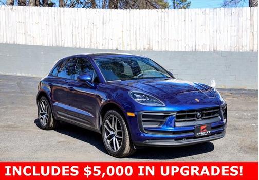 2023 Porsche Macan Base