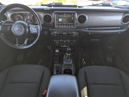 2021 Jeep Gladiator Willys 4x4