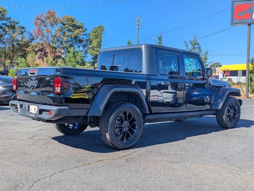 2021 Jeep Gladiator Willys 4x4