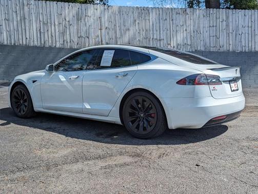 2020 Tesla Model S Performance