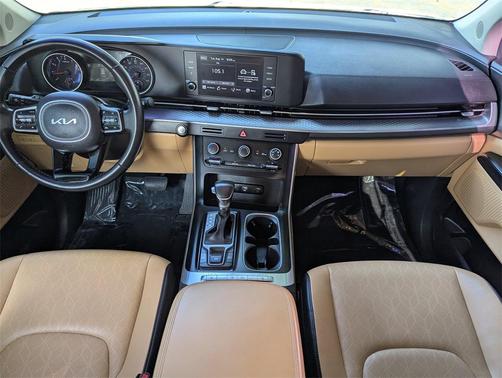 2023 Kia Carnival LX