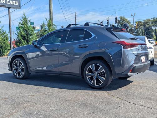 2022 Lexus UX 200 Base