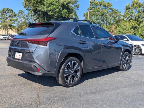 2022 Lexus UX 200 Base