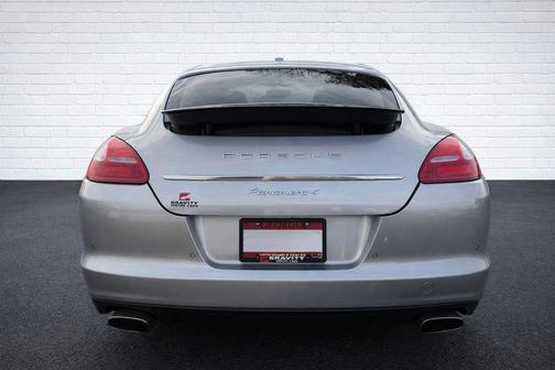 2011 Porsche Panamera 4