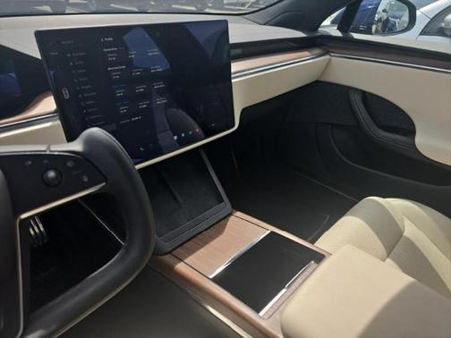 2021 Tesla Model S Long Range
