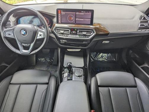 2024 BMW X4 xDrive30i