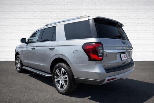 Iconic Silver Metallic 2023 Ford Expedition Limited