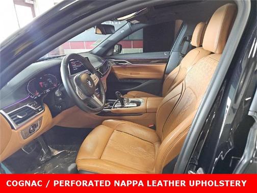 2022 BMW 740 i xDrive