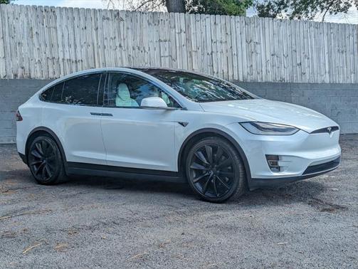 2019 Tesla Model X Long Range