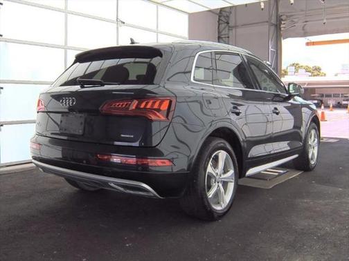 2020 Audi Q5 45 Premium