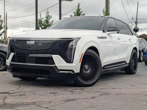 2025 Cadillac Escalade IQ Sport 2