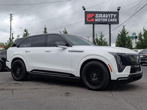 2025 Cadillac Escalade IQ Sport 2