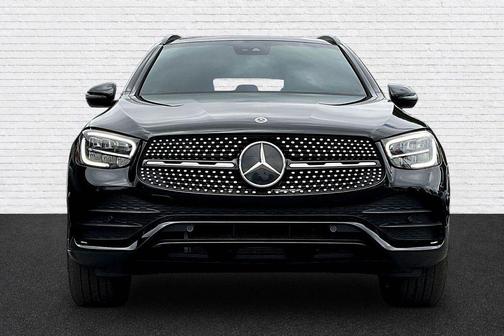 Black 2022 Mercedes-Benz GLC 300 Base