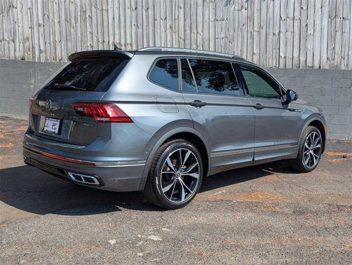 2022 Volkswagen Tiguan 2.0T SEL R-Line 4MOTION
