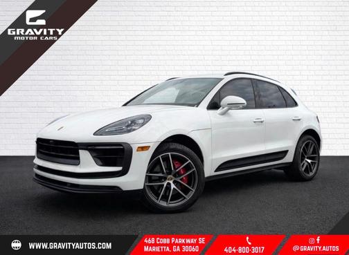 White 2022 Porsche Macan Macan