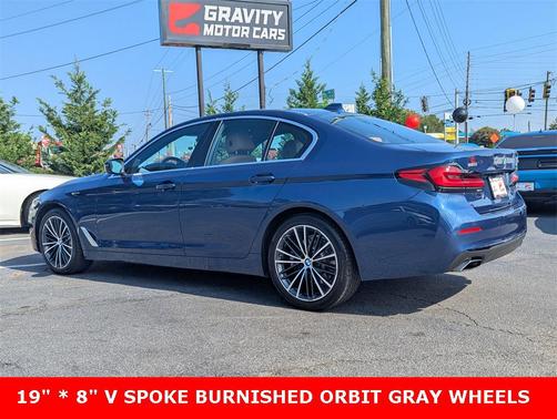 2021 BMW 530 530i