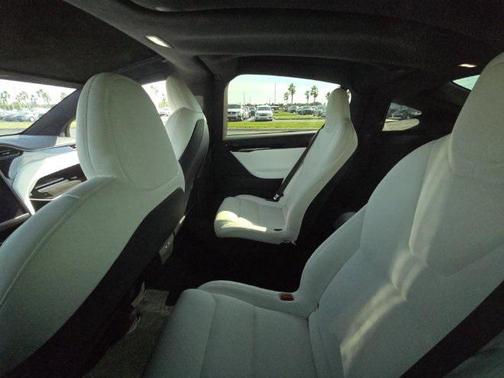 2020 Tesla Model X Long Range Dual Motor All-Wheel Drive