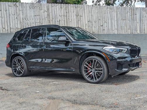 2023 BMW X5 M50i