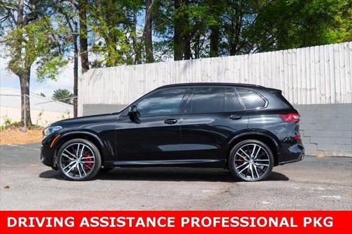 2023 BMW X5 M50i