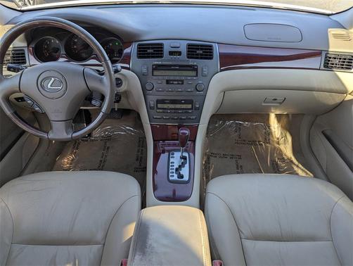 2002 Lexus ES 300 Base