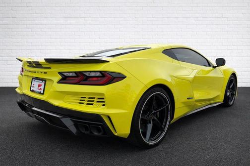 2024 Chevrolet Corvette E-Ray RWD Coupe 3LZ