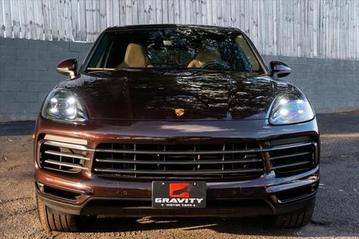 2023 Porsche Cayenne Platinum Edition