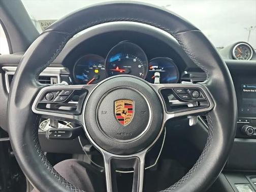 2018 Porsche Macan Base