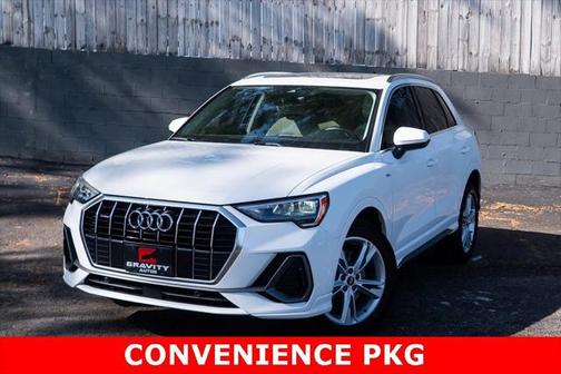 2022 Audi Q3 45 S line Premium