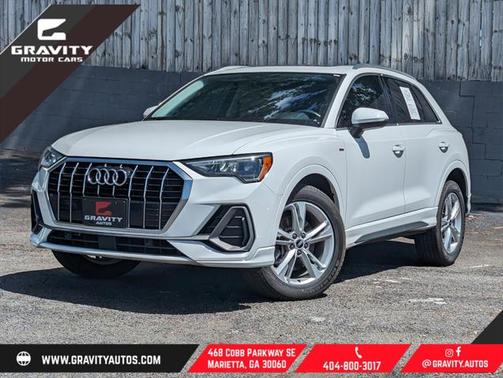 2022 Audi Q3 45 S line Premium