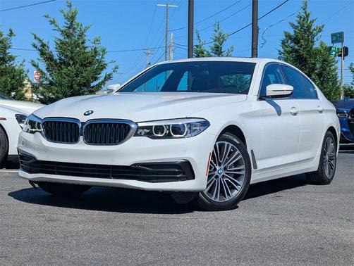2019 BMW 530 530i