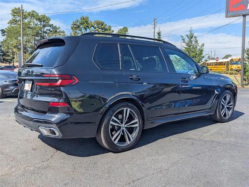 2024 BMW X7 xDrive40i