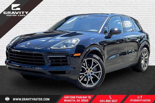 Moonlight Blue Metallic 2022 Porsche Cayenne Cayenne