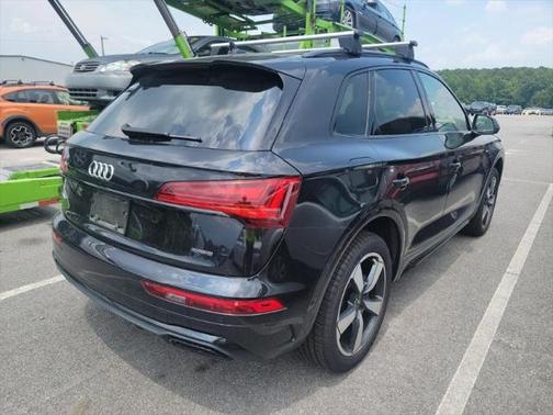 2022 Audi Q5 45 S line Prestige
