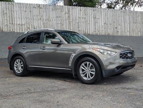2009 INFINITI FX35 Base