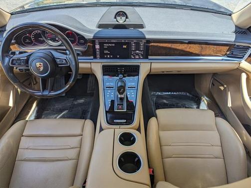 2021 Porsche Panamera Base