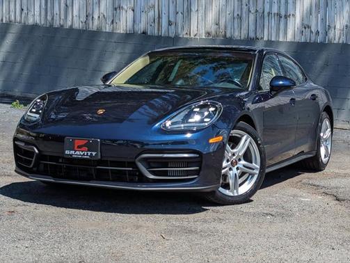 2021 Porsche Panamera Base