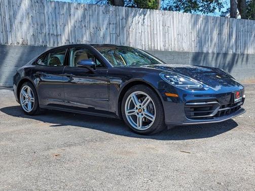 2021 Porsche Panamera Base
