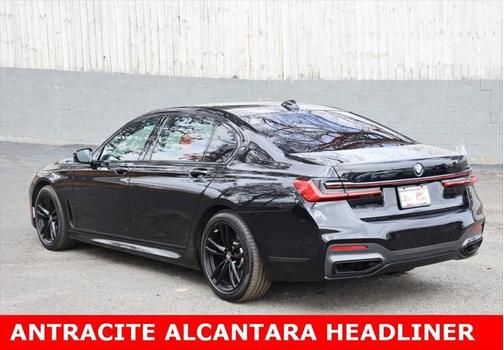 2022 BMW 750 i xDrive