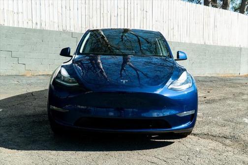 2023 Tesla Model Y Long Range Dual Motor All-Wheel Drive