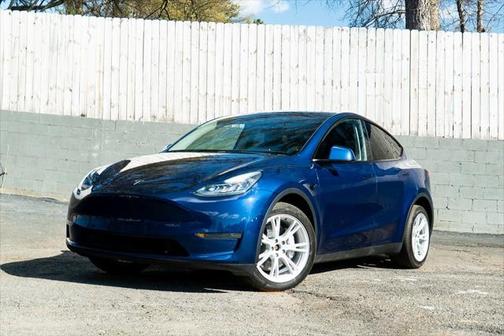 2023 Tesla Model Y Long Range Dual Motor All-Wheel Drive