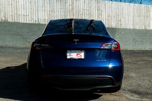 2023 Tesla Model Y Long Range Dual Motor All-Wheel Drive