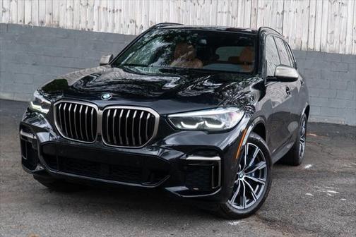2022 BMW X5 M50i